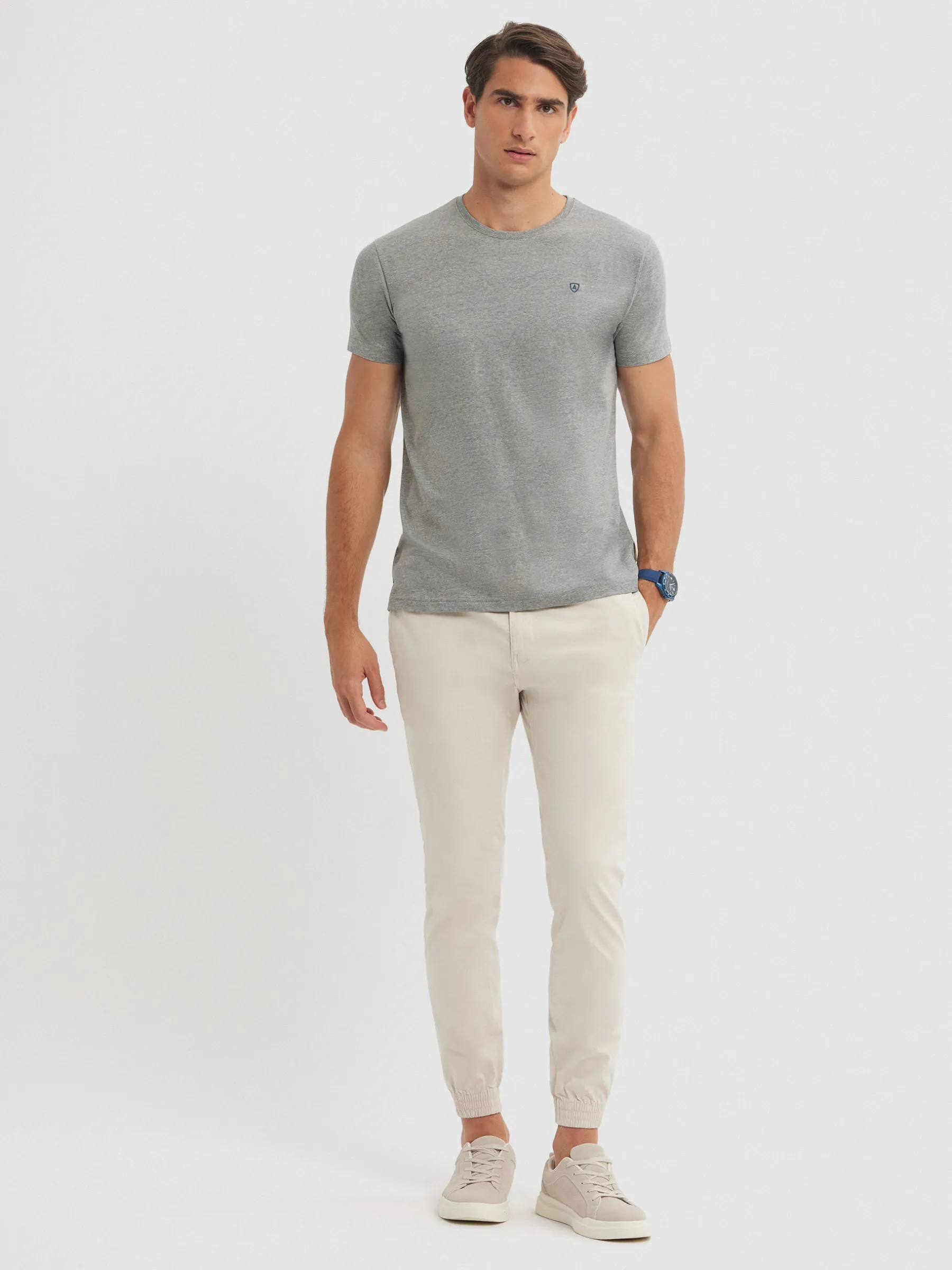 Camisetas<Alvaro Moreno CAMISETA BASICA Gris