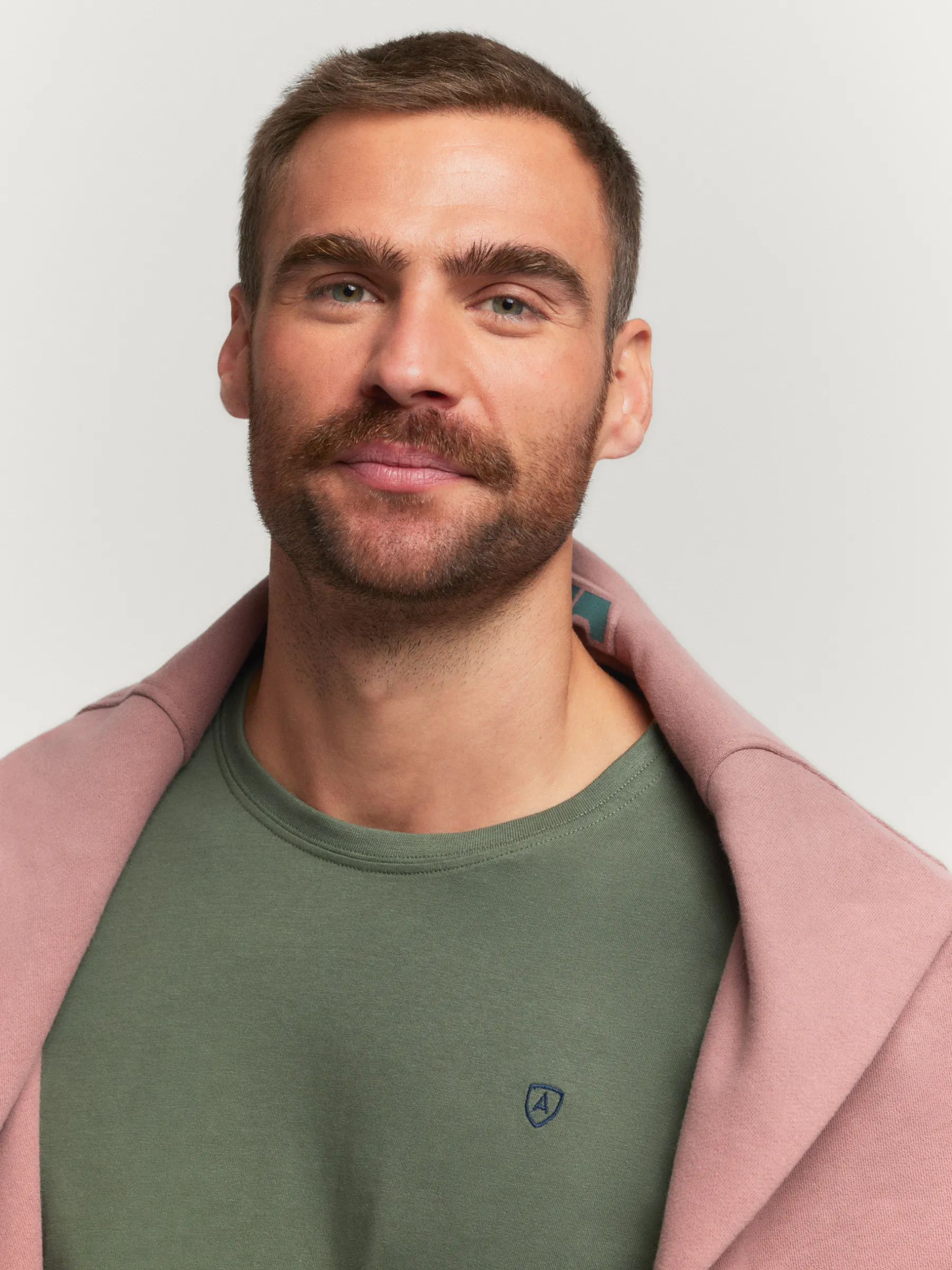 Camisetas<Alvaro Moreno CAMISETA BASICA Verde