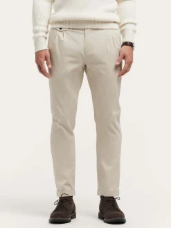 Chino<Alvaro Moreno PANTALON CARROT Crudo