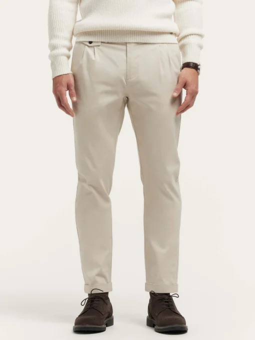 Chino<Alvaro Moreno PANTALON CARROT Crudo