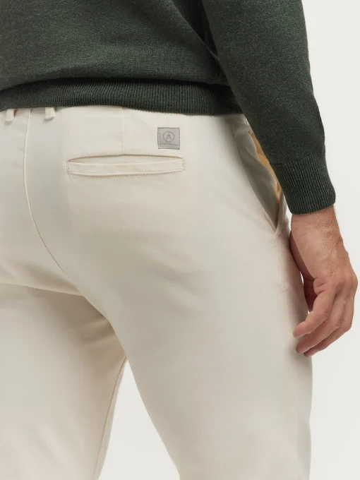 Chino<Alvaro Moreno PANTALON ELVIS Crudo